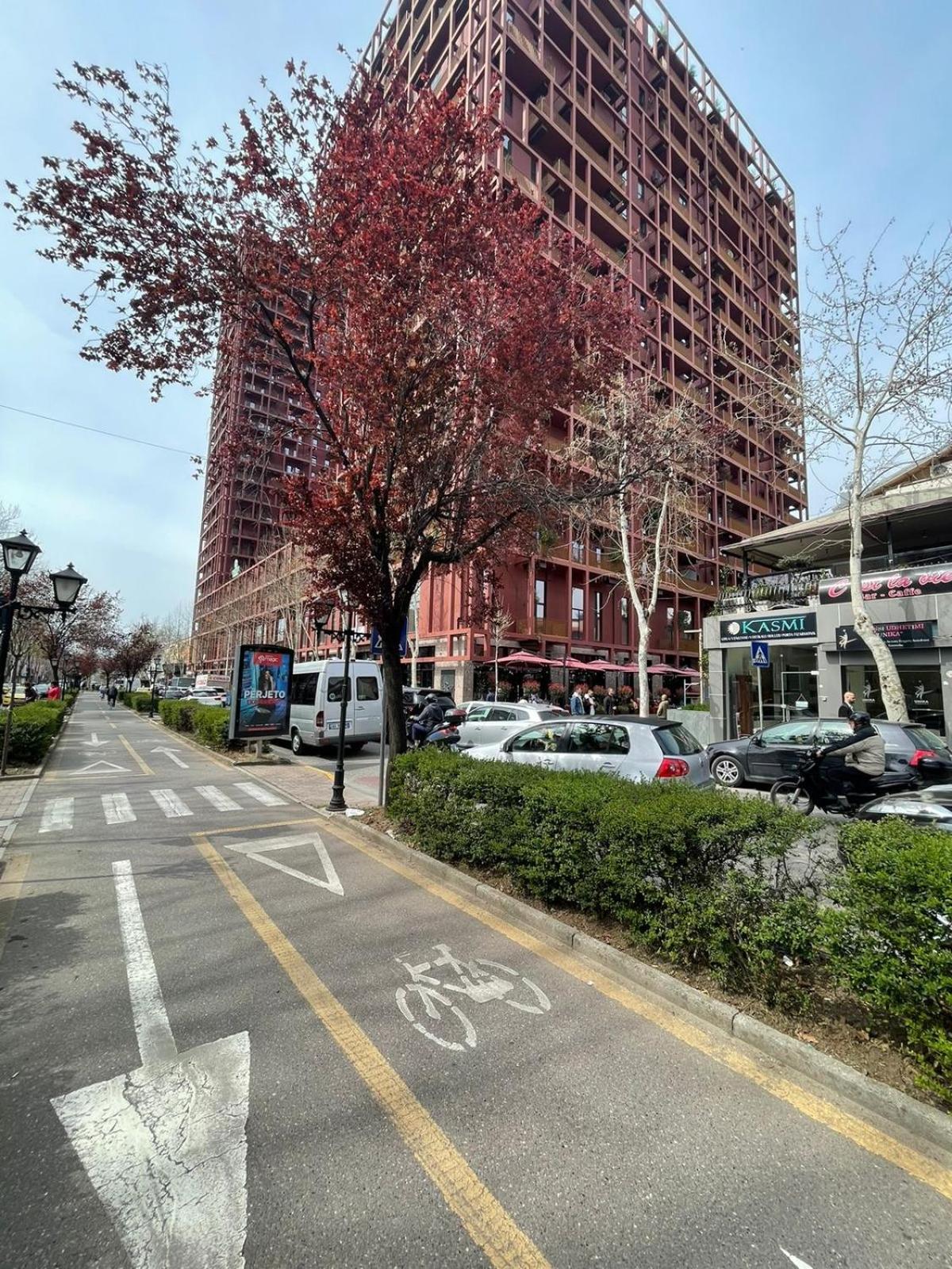 Garden Building Luxury Apartment Tiran Dış mekan fotoğraf