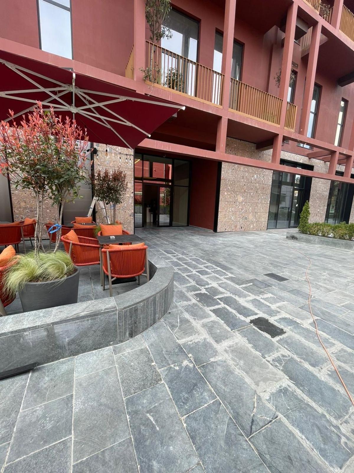 Garden Building Luxury Apartment Tiran Dış mekan fotoğraf