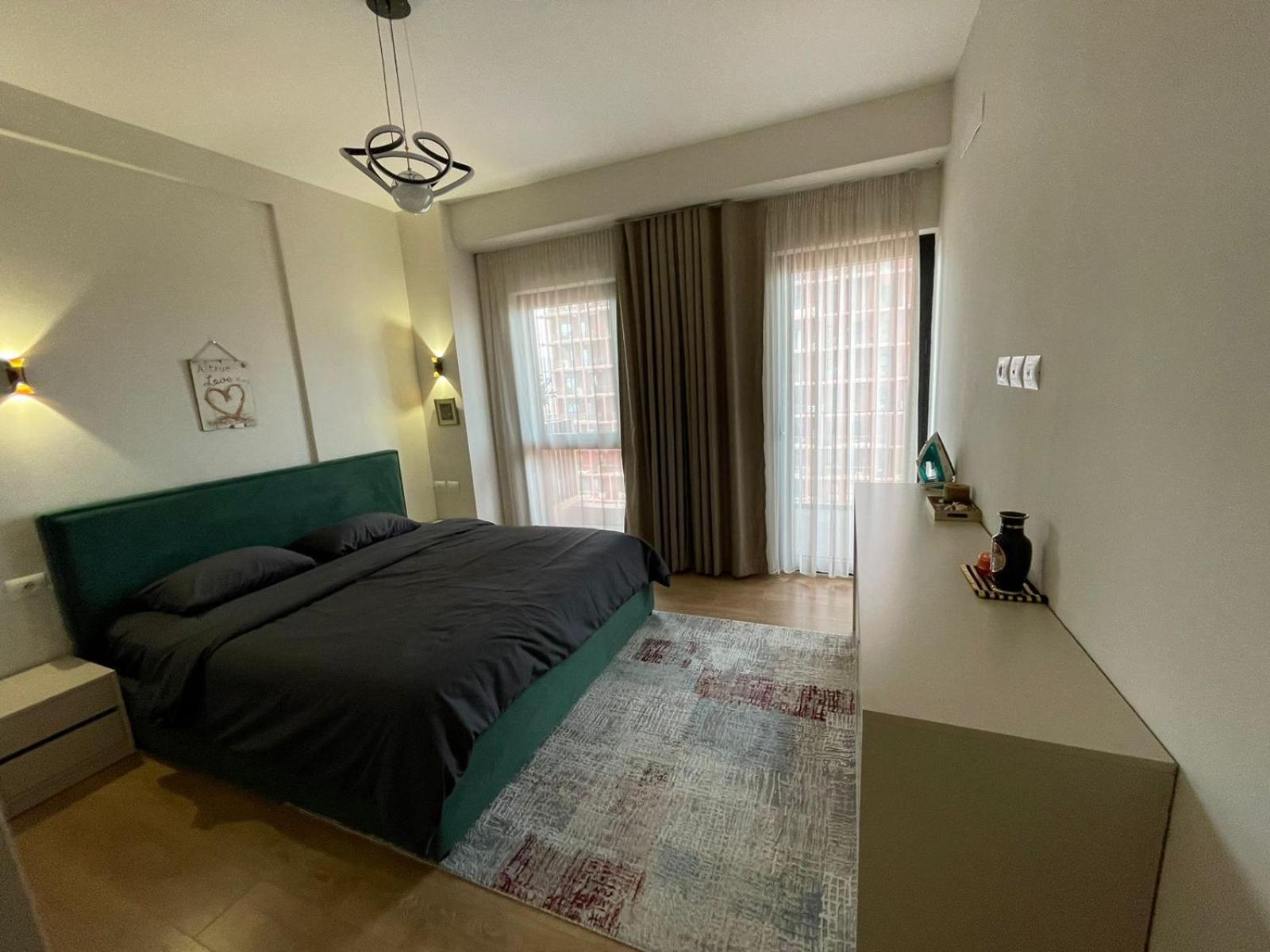 Garden Building Luxury Apartment Tiran Dış mekan fotoğraf