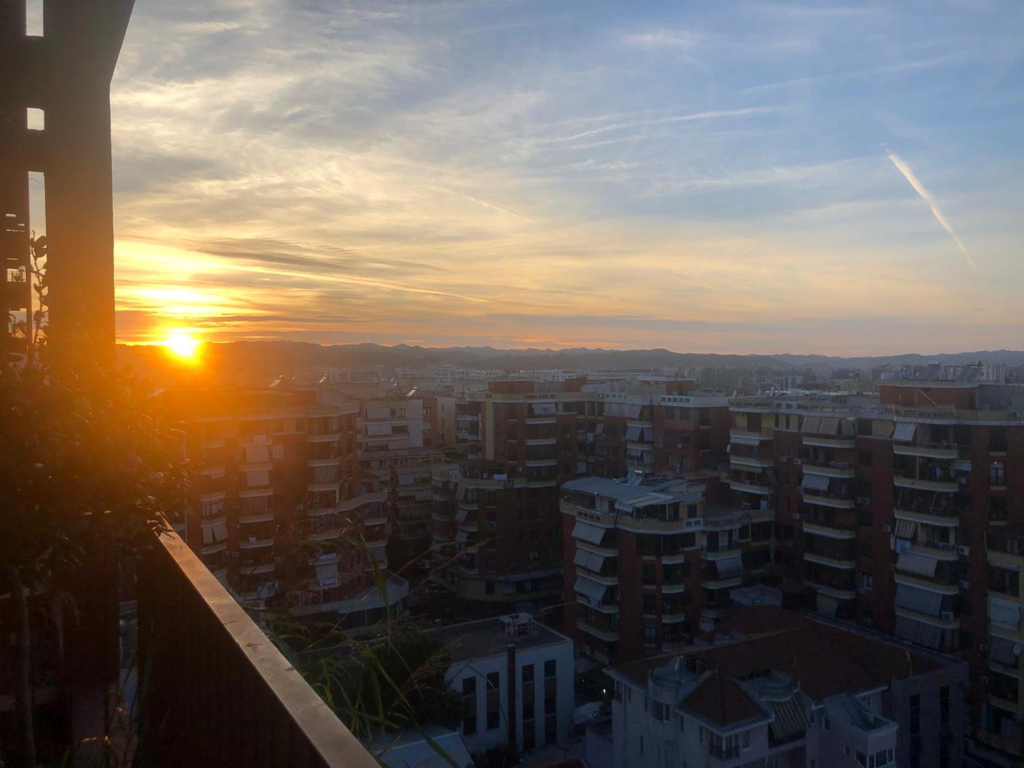 Garden Building Luxury Apartment Tiran Dış mekan fotoğraf