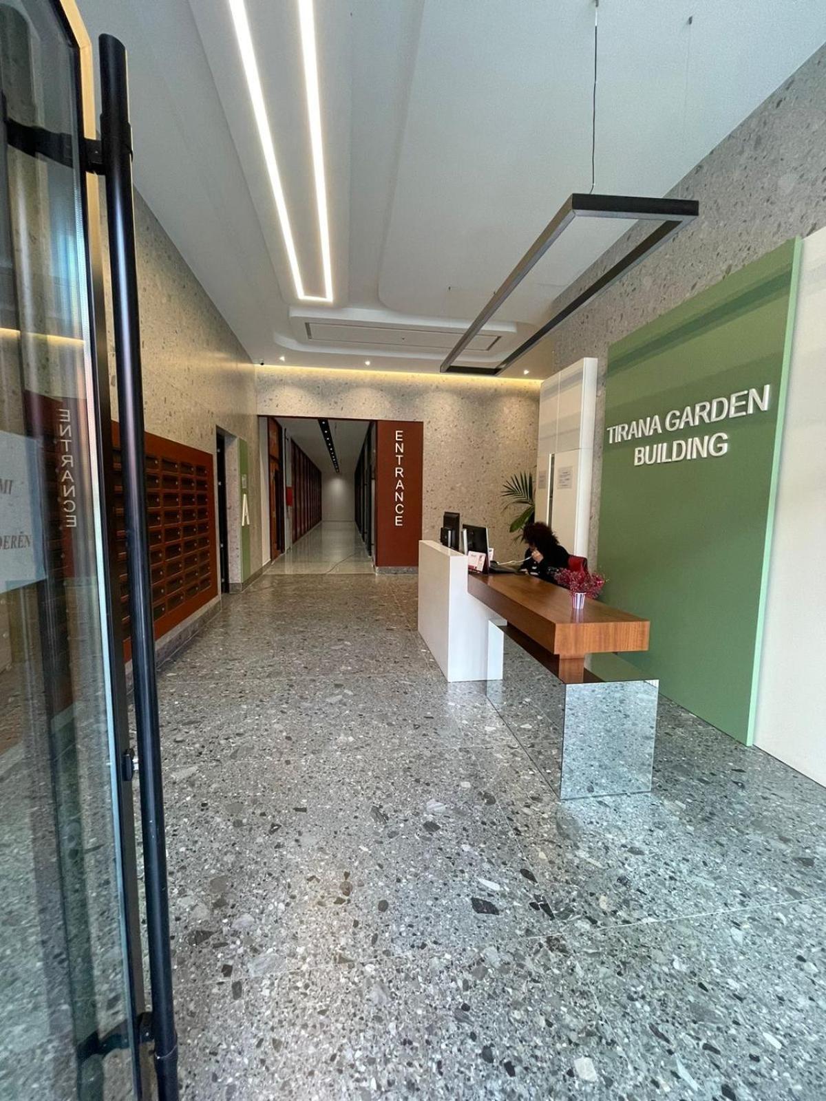 Garden Building Luxury Apartment Tiran Dış mekan fotoğraf